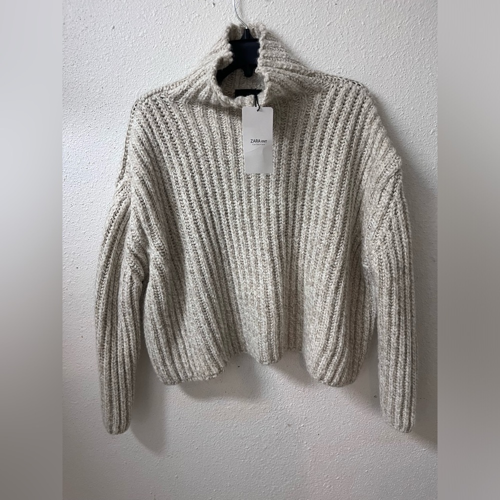 Zara Knit Boxy Cropped Sweater S New